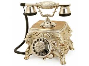 Gümüş Varaklı Aslanlı Swarovski Taşlı Telefon Anna Bell